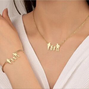 Gold "Family" Pendant Necklace Dad Mom & Children